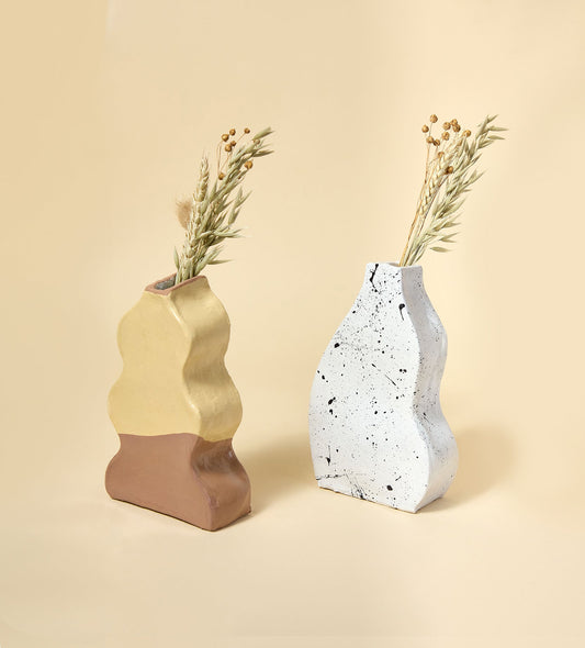 Elevate Your Home with Simple Elegance: A Guide to Minimalist Vases and Arrangements