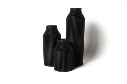 Stria Pampas Grass Vase Set - Midnight Black