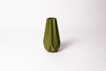 nature-inspired 3D printed sustainable flower vase.